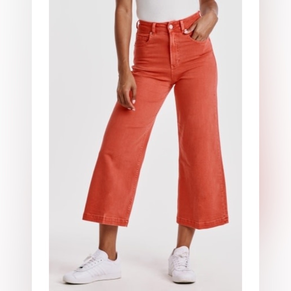 Dear John Audrey High Rise Cropped Wide Leg Colored Jeans‎